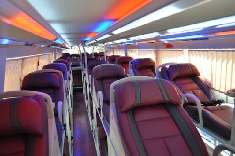 Lịch trình xe rõ ràng, hành khách dễ dàng lựa chọn chuyến đi.