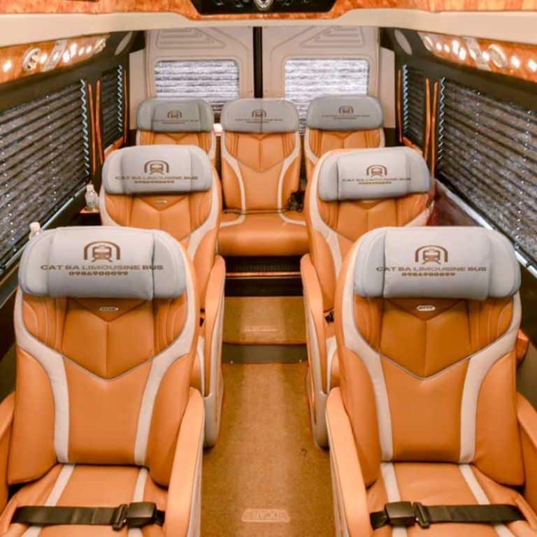 Nhà xe phục vụ vô cùng chu đáo