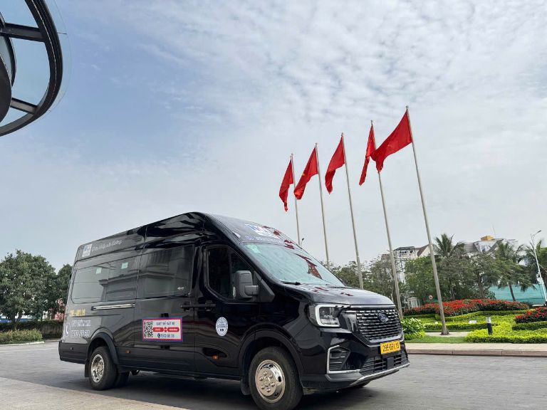 Nhà xe hành trình an toàn, xe chất lượng cao.