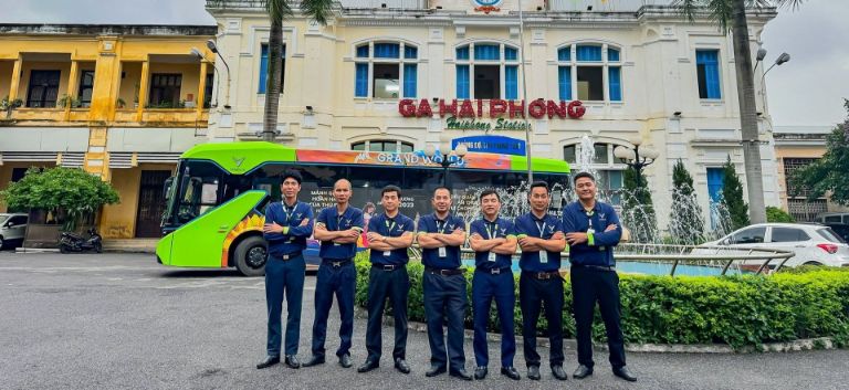 Mỗi phương tiện mang đến một cách cảm nhận khác nhau về hành trình đến Vũ Yên.