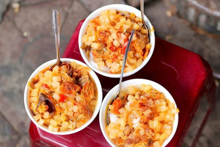 Bánh đúc tàu Hải Phòng là món ăn dân dã gắn liền với ký ức phố Cảng.