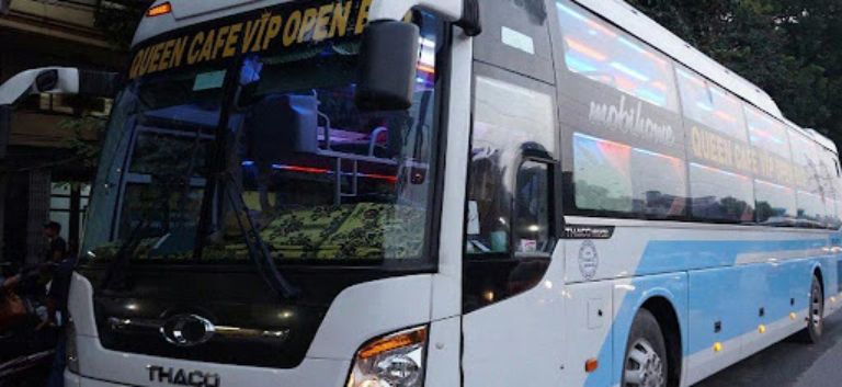 Dịch vụ đón trả linh hoạt tại các điểm cố định trên tuyến.