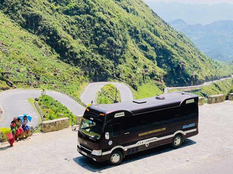 Xe khách Bus Vip Limousine chạy xuyên đêm giúp tiết kiệm thời gian di chuyển