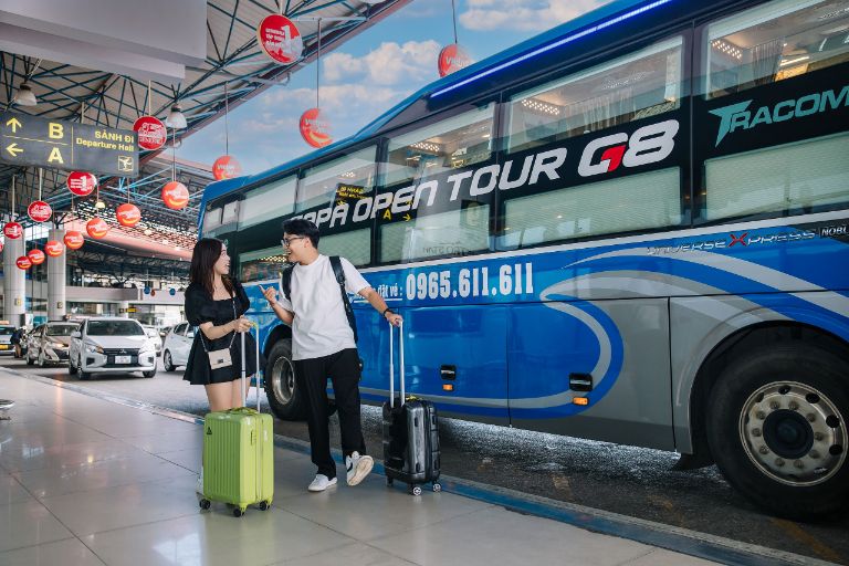 G8 Sapa Open Tour tuyến Ninh Bình Hội An luôn hỗ trợ đón trả linh hoạt, thuận tiện cho du lịch và công tác.