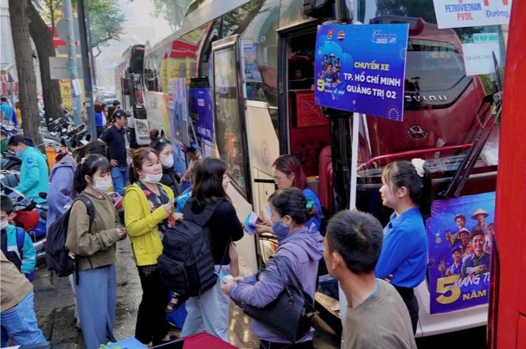 Hành khách ưu tiên đặt vé xe khách Tết 2026 online để chủ động thời gian và chỗ ngồi