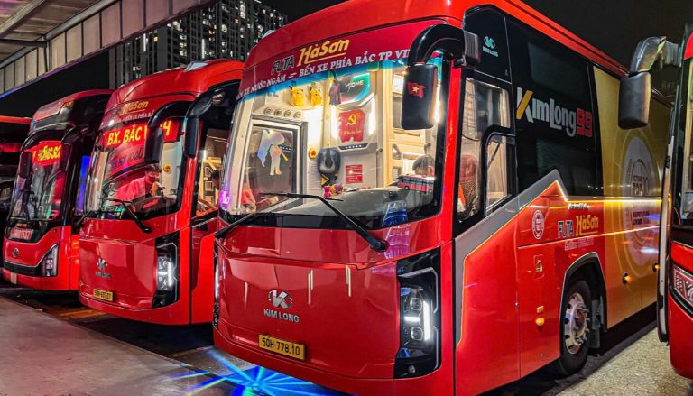 Nhà xe Futa Hà Sơn chú trọng chất lượng phục vụ trong từng chuyến đi.