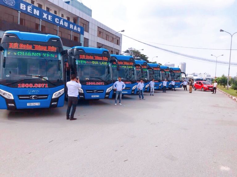 Nhà xe Kết Đoàn Travel phục vụ tuyến xe khách Gia Lâm Sa Pa với chất lượng dịch vụ đáng tin cậy.