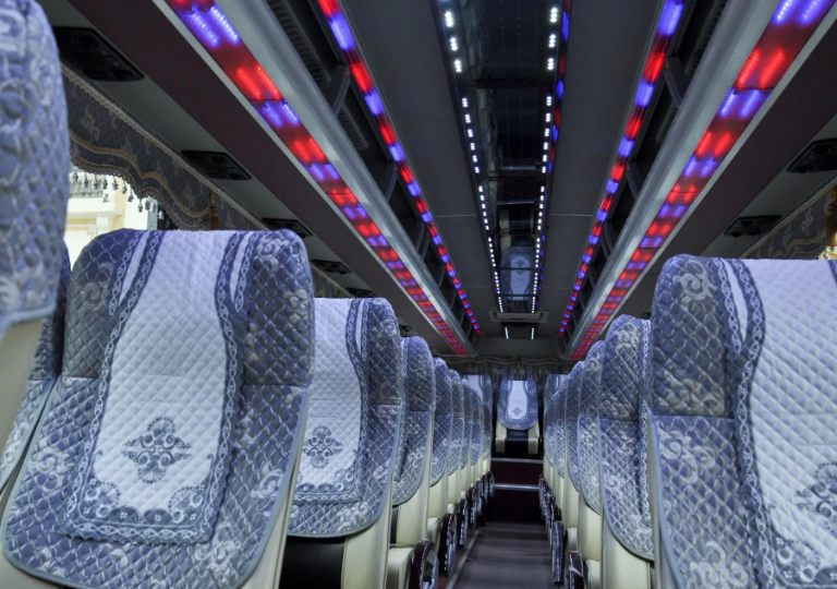 Daiichi Travel luôn chú trọng đầu tư nội thất tiện nghi nhất cho khách hàng