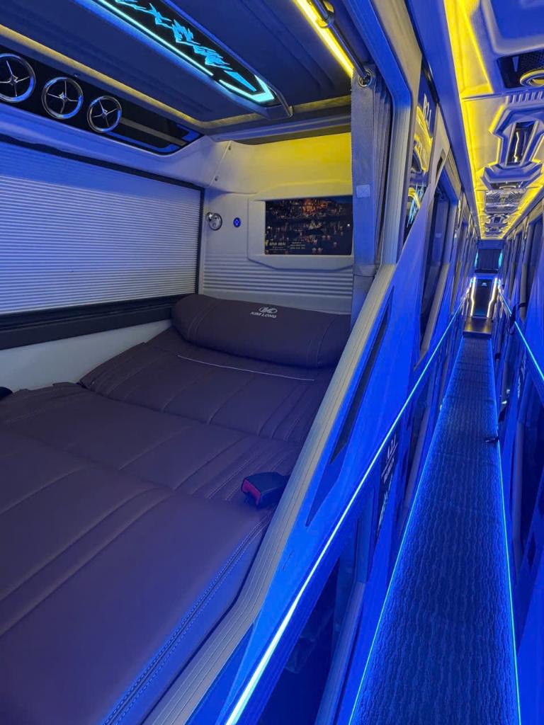 xe khách hà nội viêng chăn lào