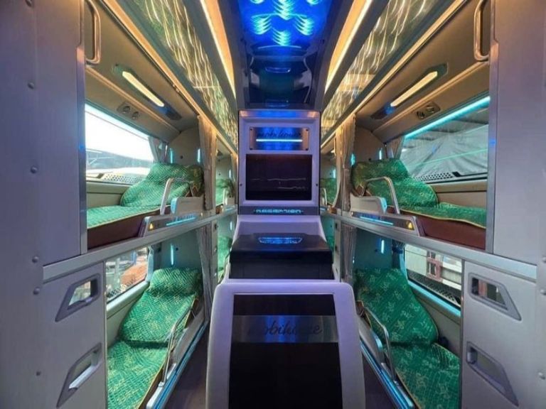 Các cabin của Cửa Ông luôn được thiết kế riêng tư, tạo cảm giác thoải mái cho hành khách.