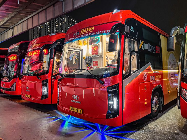 Nhà xe Futa Hà Sơn khai thác tuyến xe khách Sa Pa Hà Nam với chất lượng ổn định.