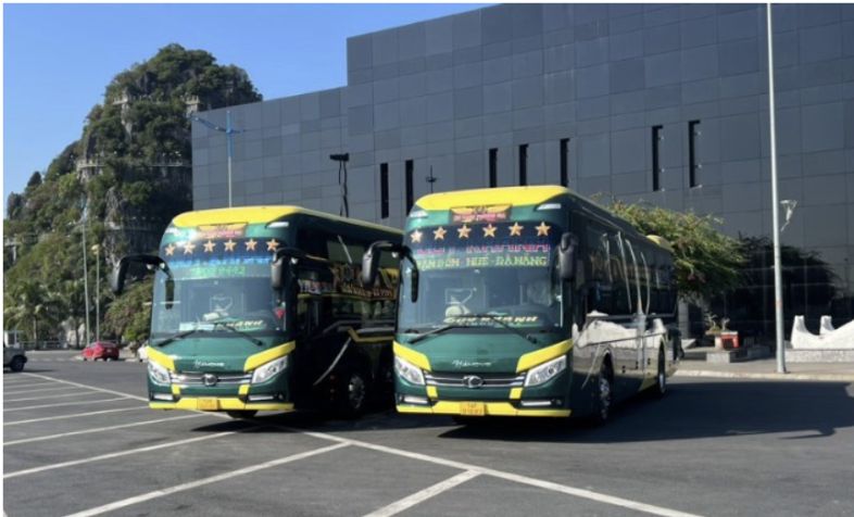 Duy Khánh Limousine 