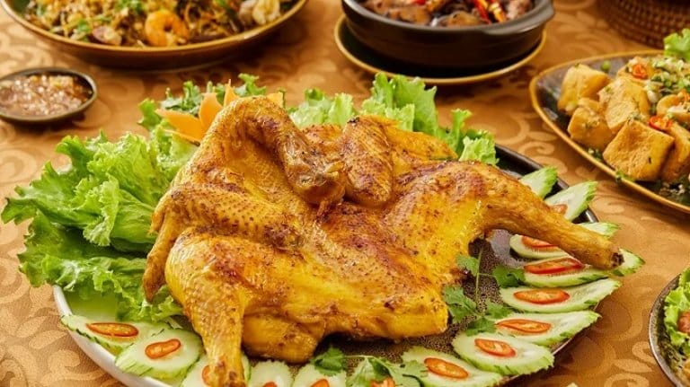 Gà đồi Tiên Yên nướng mật ong