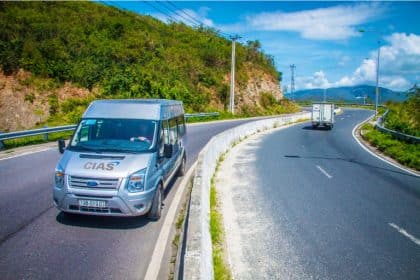 Xe ghép từ Hà Nội đi Hạ Long mùa bè 2026