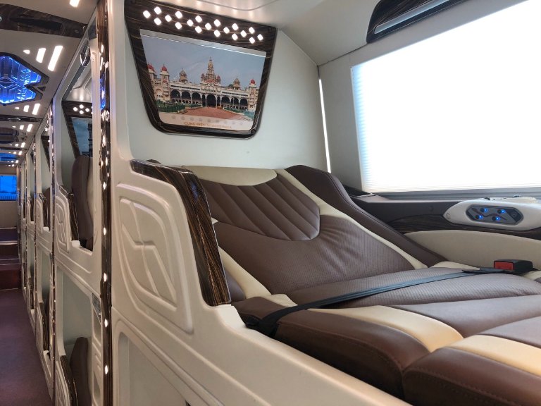 Xe phòng VIP 24 chỗ Đức Phát Thanh Hóa tuyến Hà Nội Hải Tiến lộ trình nhanh