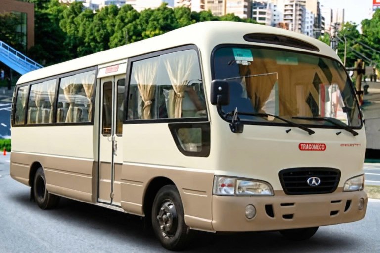 Hoàng Công - Xe 29 chỗ dung tích hành lý lớn