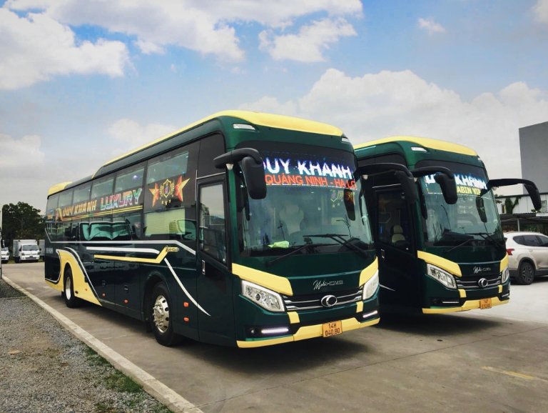 Duy Khánh Limousine với cabin đôi rộng rãi