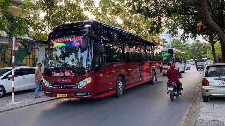 Limousine phòng đôi Thanh Thủy hành trình nhanh 6-7 giờ
