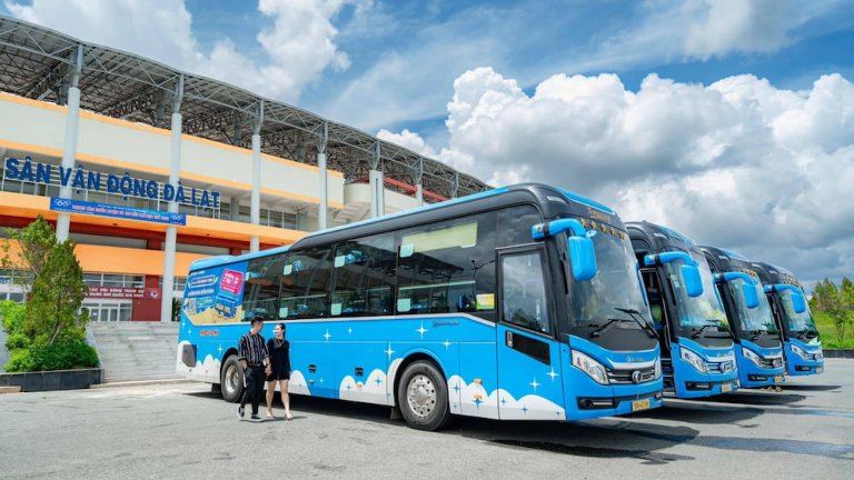 Tân Quang Dũng: 7 chuyến/ngày, limousine 22 phòng giá hạp lý