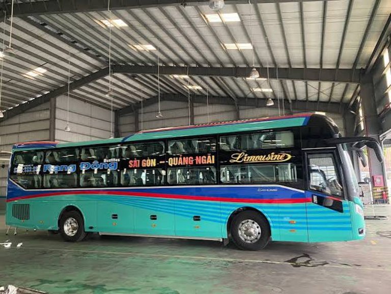 Rạng Đông Buslines giường nằm 350.000đ chạy 2 chuyến