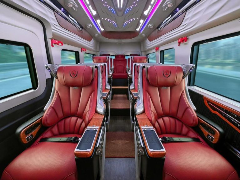 Limousine VIP Đức Phúc chạy tuyến Hà Nội - Thái Nguyên