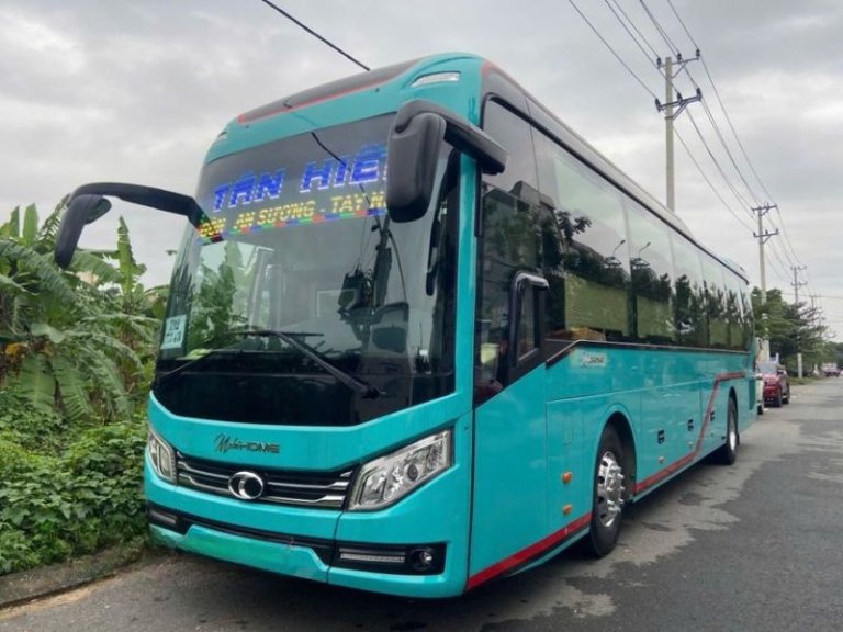 Tân Hiệp – limousine Đà Nẵng về Sài Gòn, chuyến 13:55