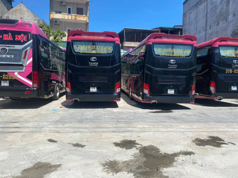 Nam Quỳnh Anh xe limousine phòng VIP Bến xe Nước Ngầm 46 chuyến
