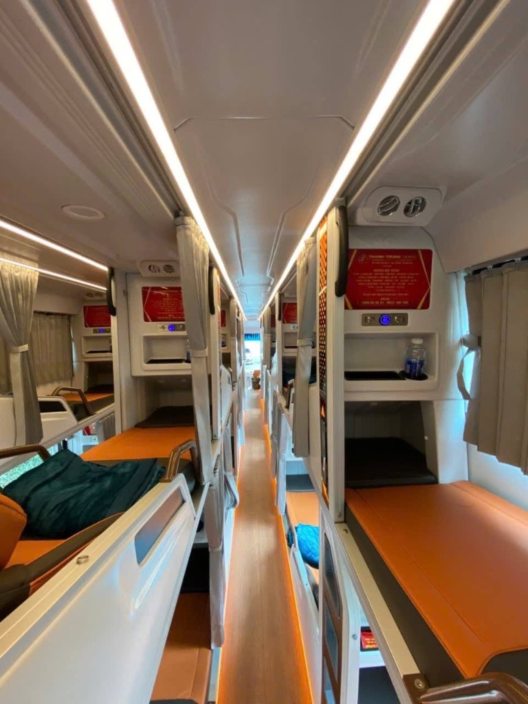 Xe khách Thành Trung Travel VP Lê Quang Đạo Hà Nội tuyến Thanh Hoá chất lượng