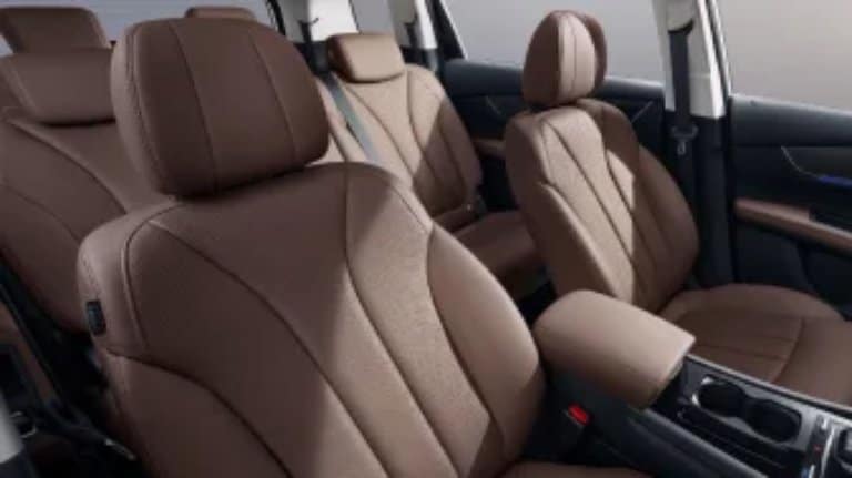 Ghế da tiêu chuẩn xe Xuân Quỳnh Limousine