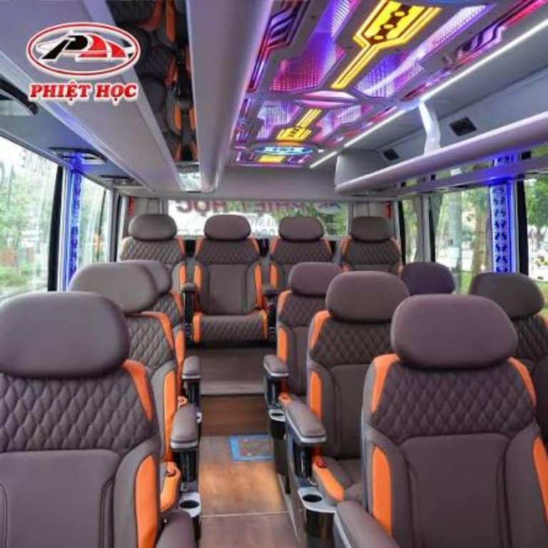 Nội thất ghế da xe limousine Phiệt Học cao cấp