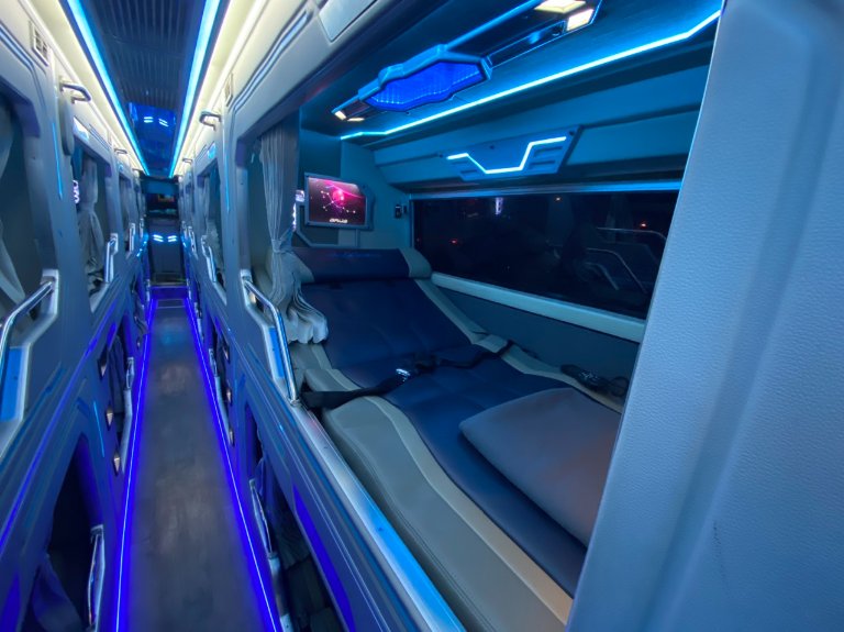 Sapa Group Bus: WC riêng, gần Phố Cổ, giá cạnh tranh