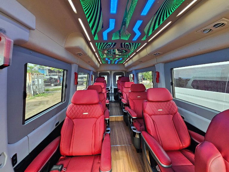 Nội thất VIP xe Ecosapa tuyến Hà Nội - Sa Pa