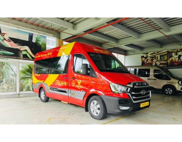 Trọng Thủy: 12 chuyến/ngày, limousine 9 chỗ