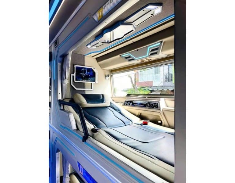 Cabin VIP rèm riêng, chạy đêm, đến sáng sớm