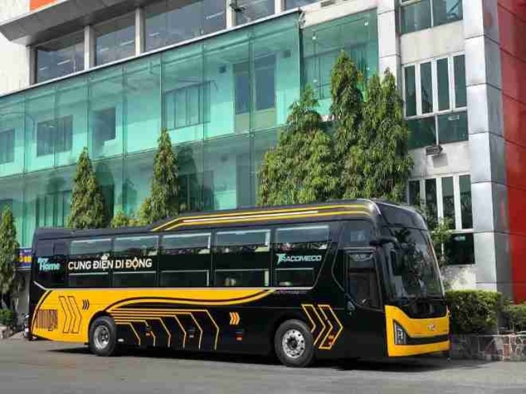 Tân Kim Chi: cabin 22 chỗ, hành trình nhanh 12h30 phút