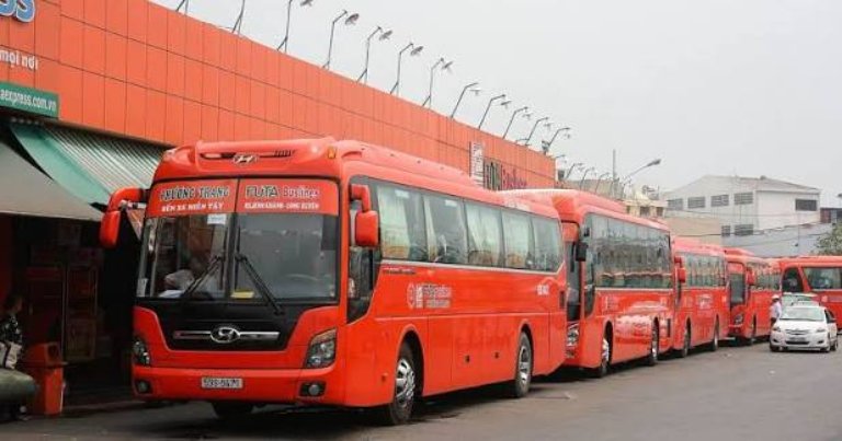 Phương Trang – 22–23 chuyến/ngày tần suất 15–30 phút