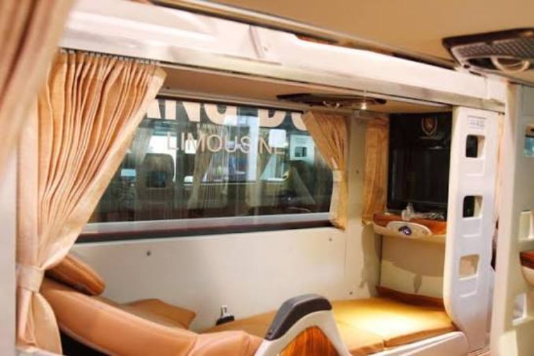 Quang Dũng VIP: limousine WC riêng, phòng đơn tiện nghi